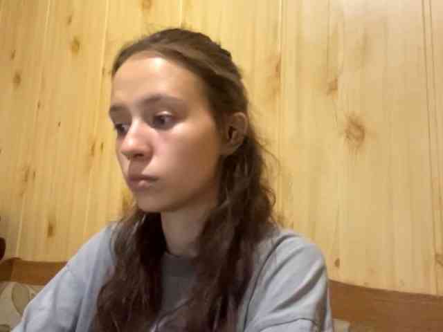 JazminKulju webcam