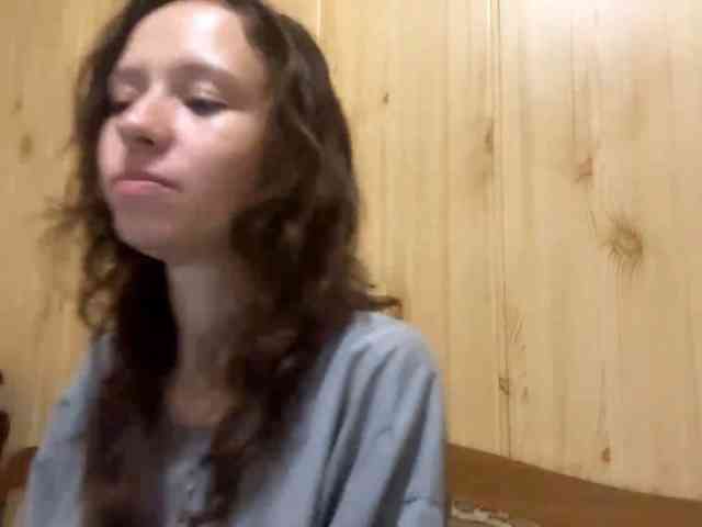 JazminKulju webcam