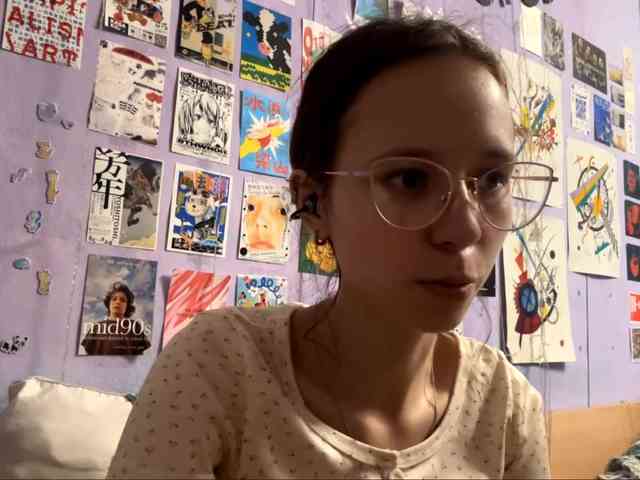 JazminKulju webcam