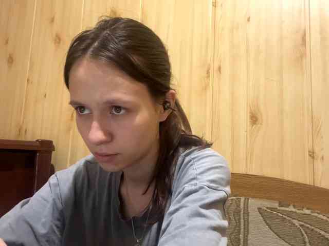 JazminKulju webcam