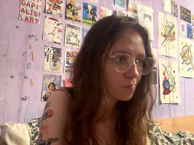 JazminKulju webcam