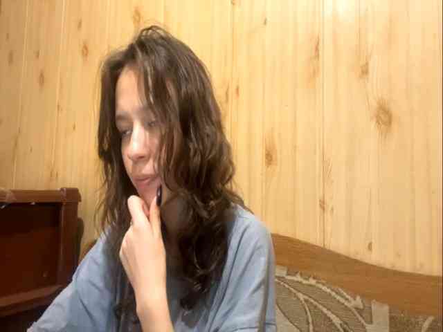 JazminKulju webcam
