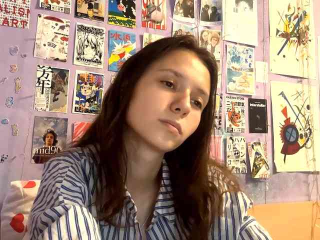 JazminKulju webcam