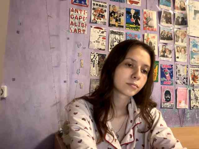 JazminKulju webcam