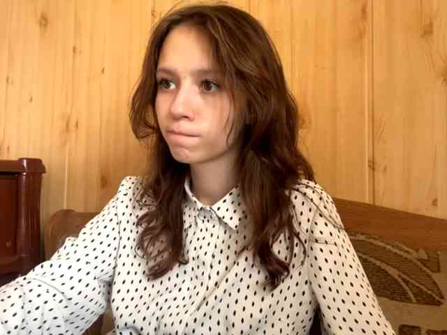 JazminKulju webcam