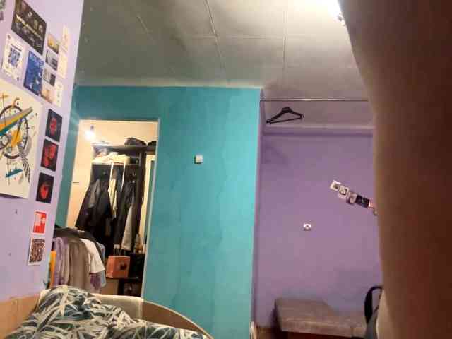 JazminKulju webcam