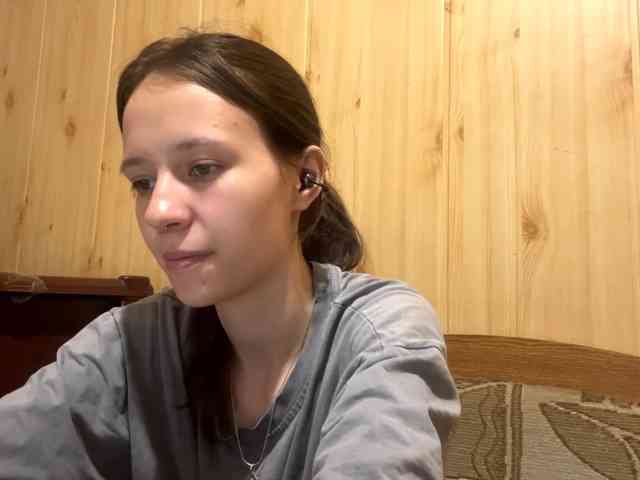 JazminKulju webcam