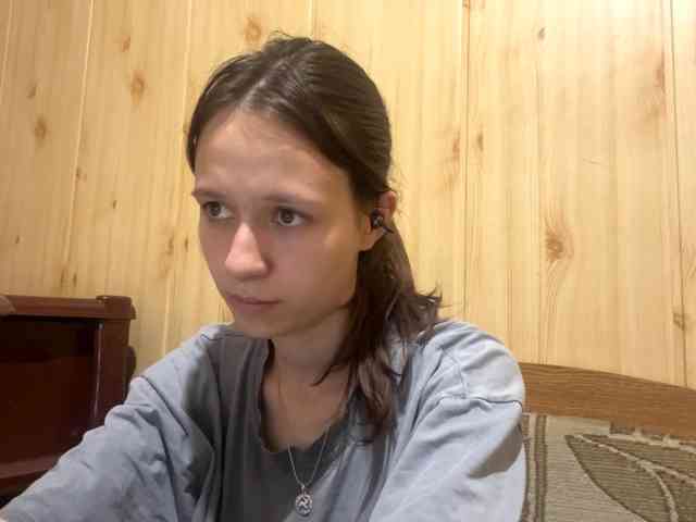 JazminKulju webcam