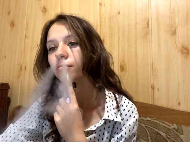 JazminKulju webcam