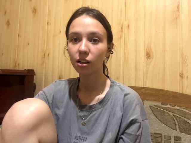 JazminKulju webcam