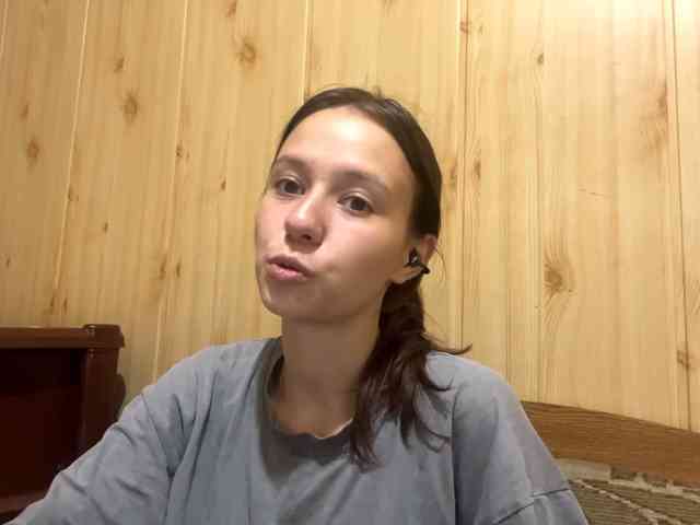 JazminKulju webcam