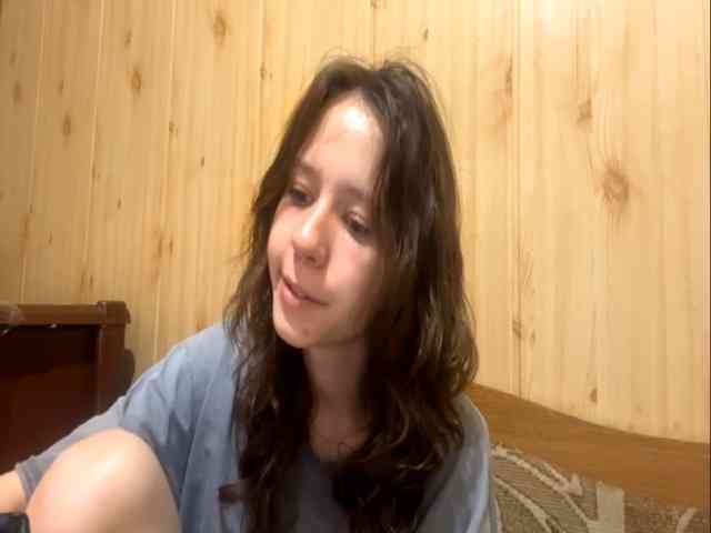 JazminKulju webcam