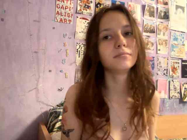 JazminKulju webcam