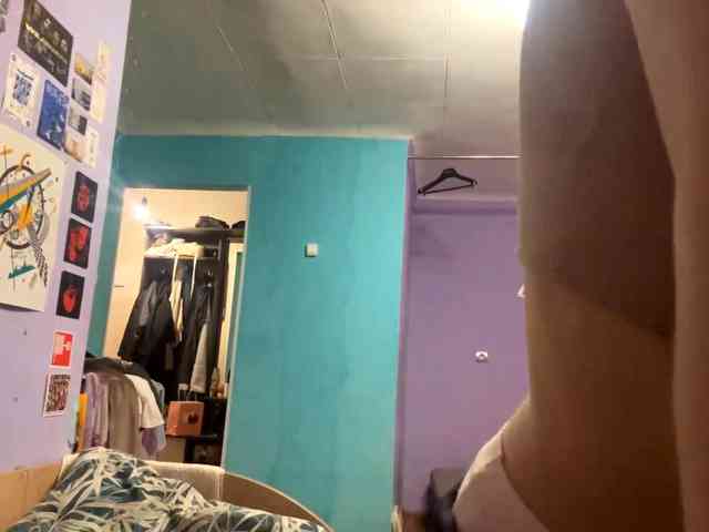 JazminKulju webcam