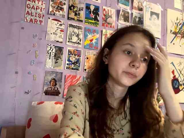 JazminKulju webcam