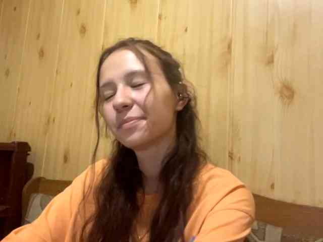 JazminKulju webcam