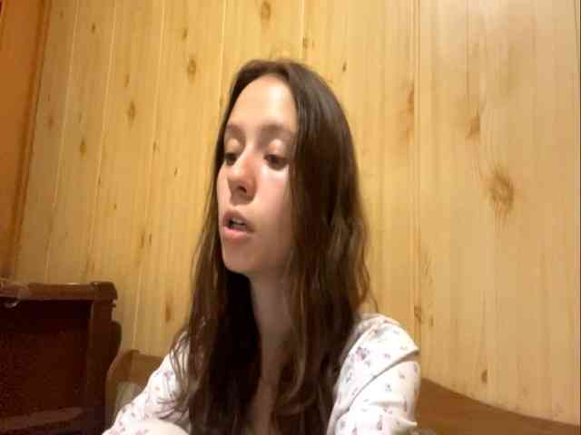 JazminKulju webcam