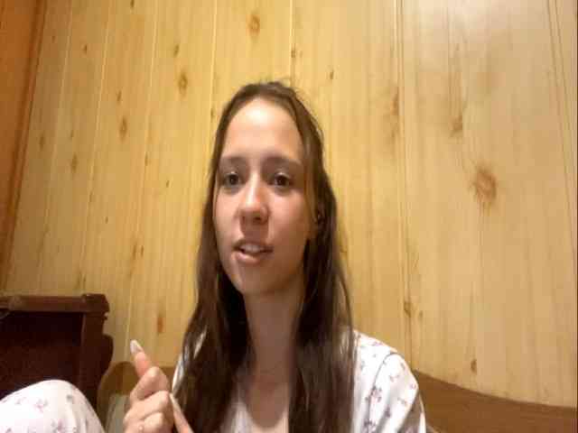 JazminKulju webcam