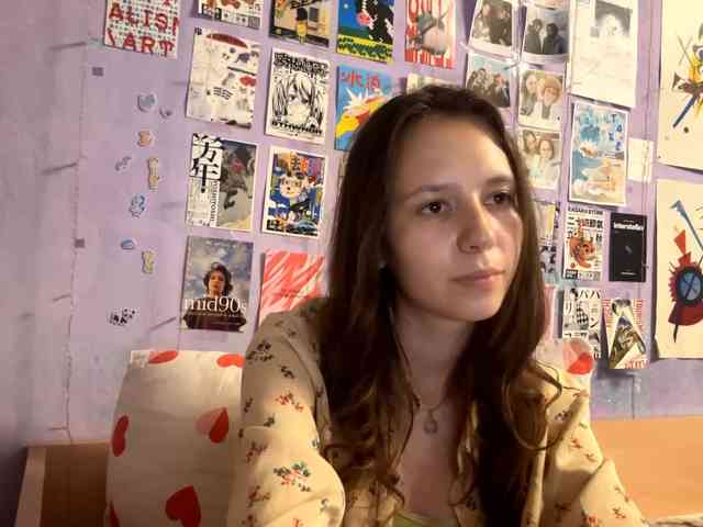 JazminKulju webcam