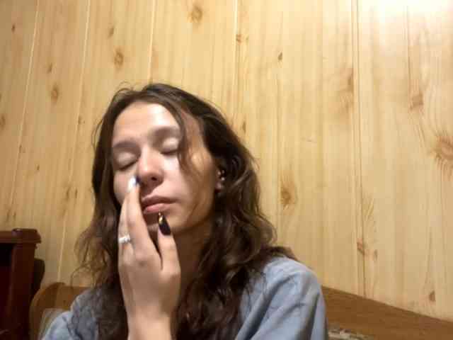 JazminKulju webcam