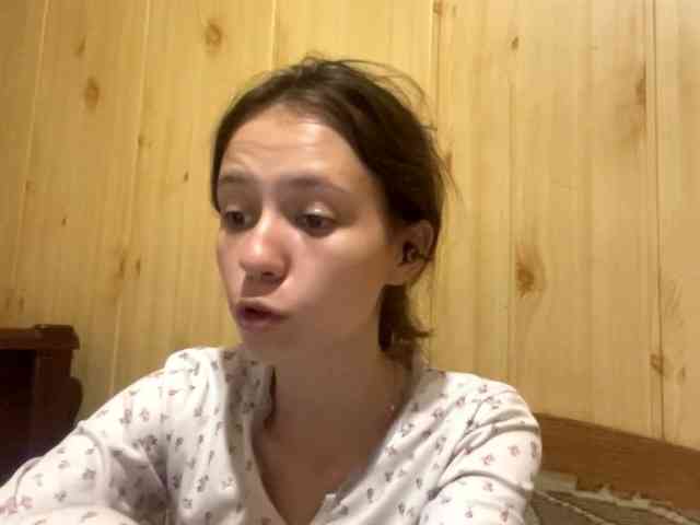 JazminKulju webcam