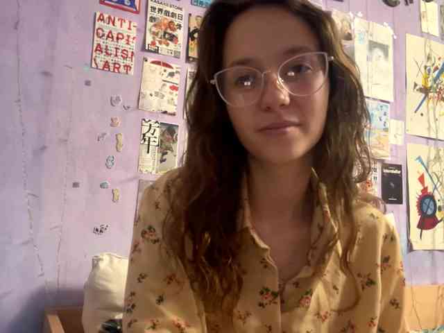JazminKulju webcam