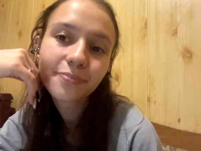 JazminKulju webcam