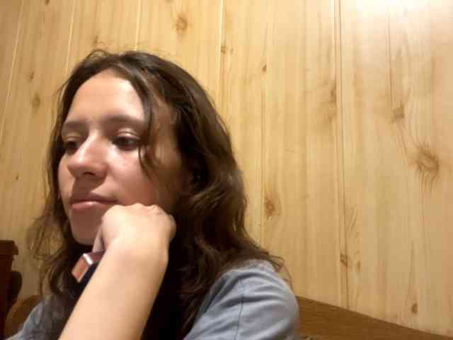 JazminKulju webcam