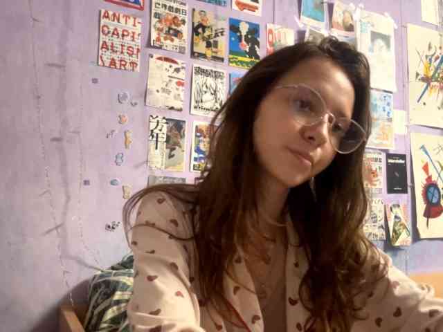 JazminKulju webcam