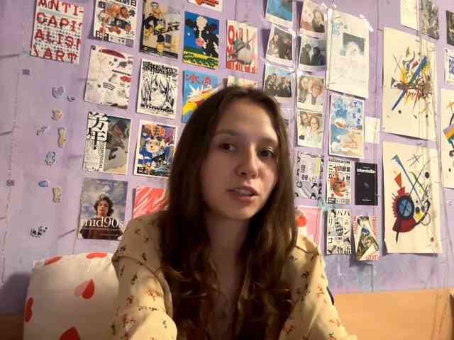 JazminKulju webcam