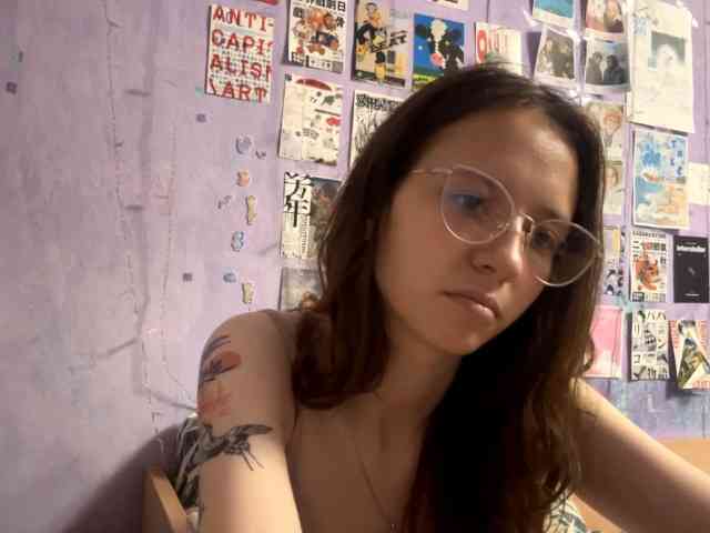 JazminKulju webcam