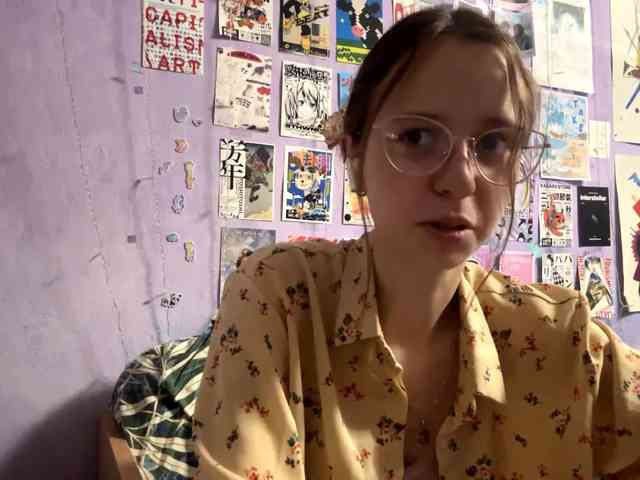 JazminKulju webcam
