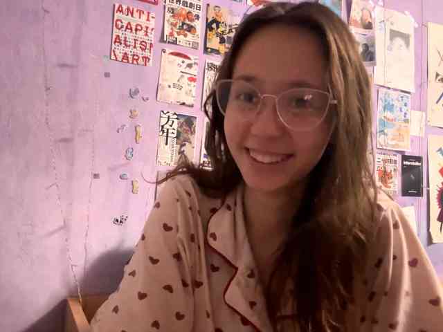 JazminKulju webcam