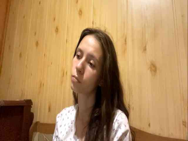 JazminKulju webcam