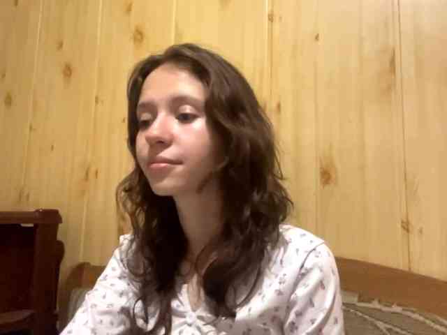 JazminKulju webcam