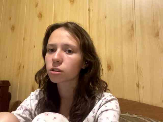 JazminKulju webcam
