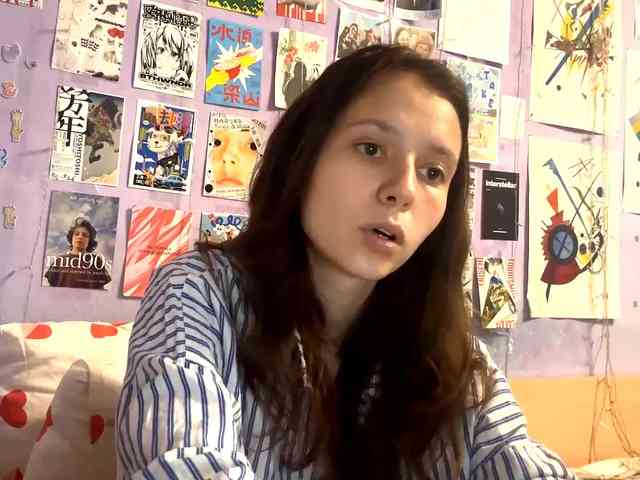 JazminKulju webcam