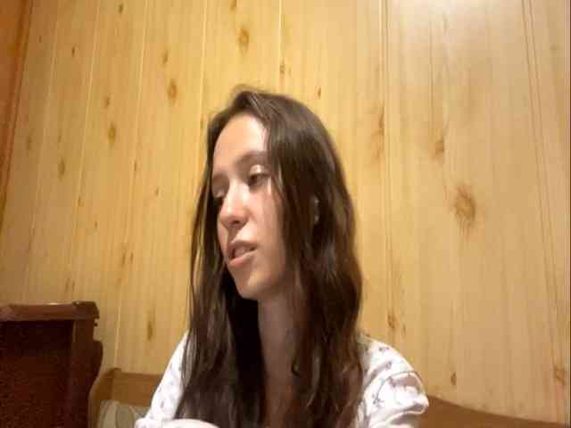 JazminKulju webcam