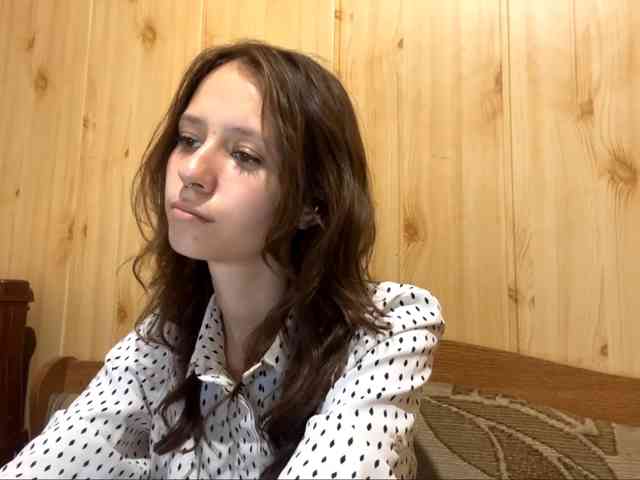 JazminKulju webcam