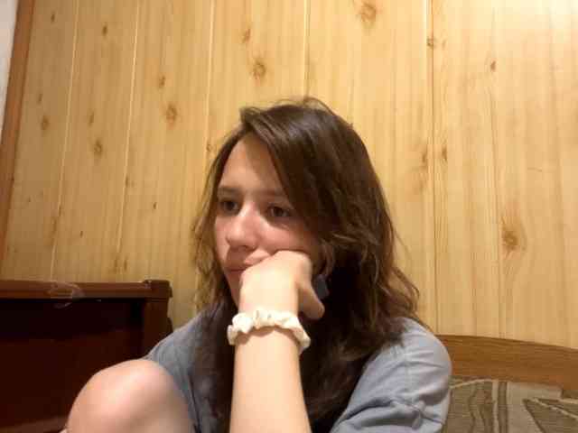 JazminKulju webcam