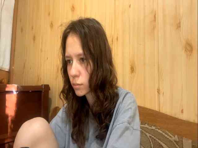 JazminKulju webcam