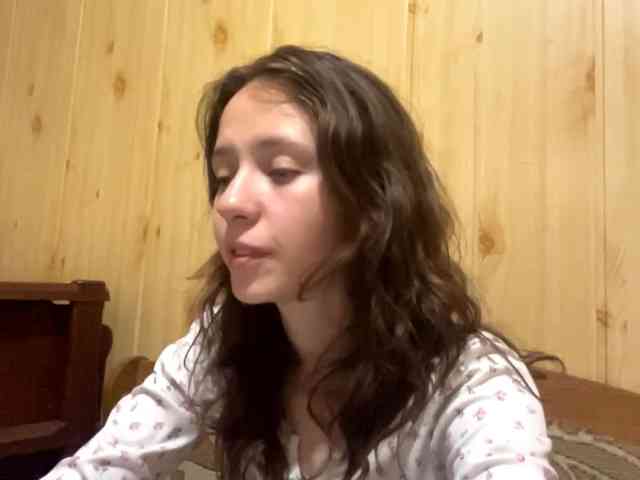 JazminKulju webcam
