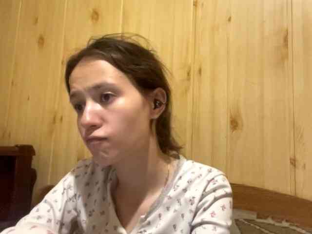 JazminKulju webcam