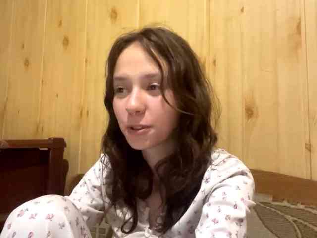 JazminKulju webcam