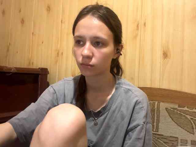 JazminKulju webcam