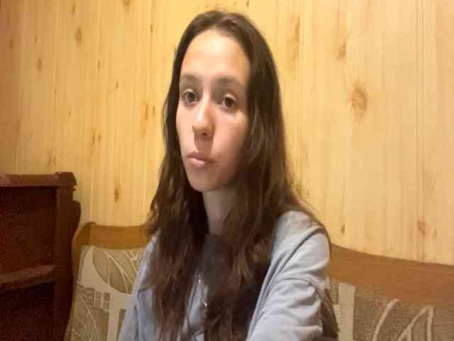 JazminKulju webcam