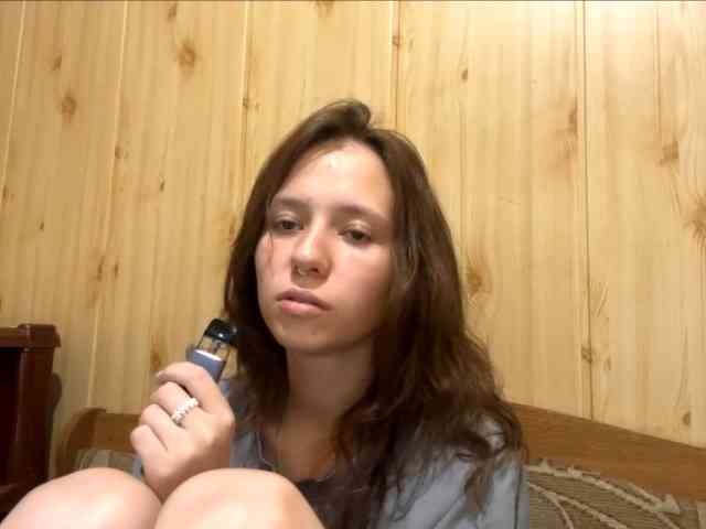 JazminKulju webcam