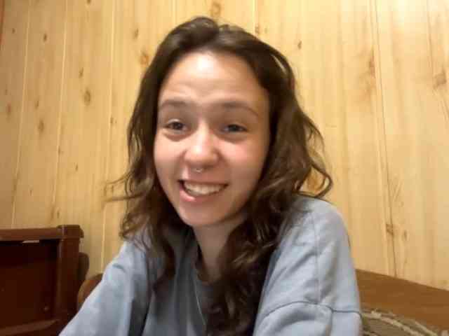 JazminKulju webcam