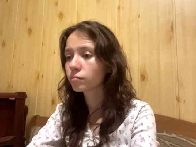 JazminKulju webcam