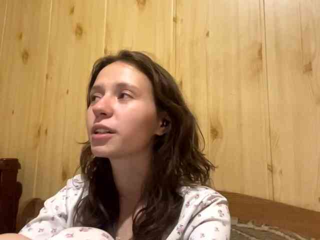 JazminKulju webcam